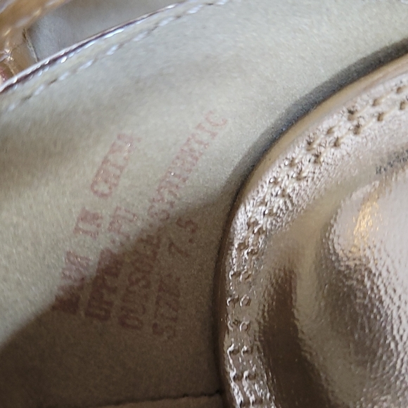 Rhinestone strappy heels! - Picture 2 of 10